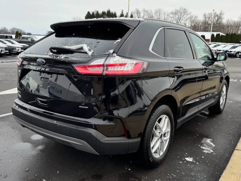 2022 Ford Edge SEL
