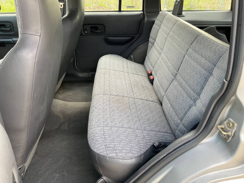 2000 Jeep Cherokee Sport