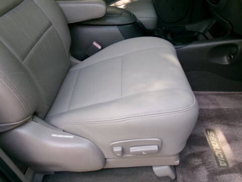 2003 Toyota Sequoia SR5