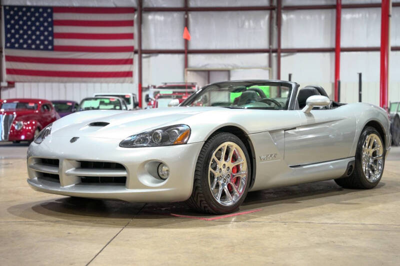 2004 Dodge Viper SRT-10