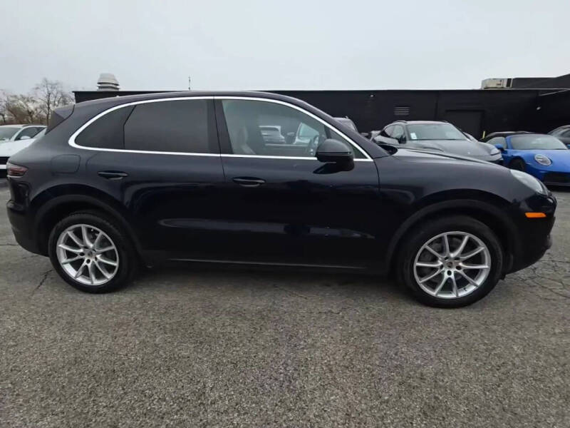 2019 Porsche Cayenne S