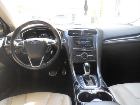 2016 Ford Fusion Titanium