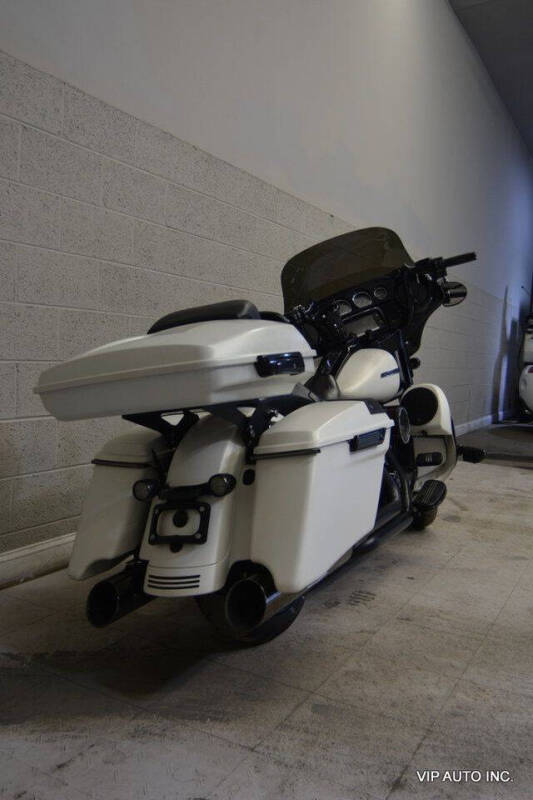 2018 Harley-Davidson Street Glide Special