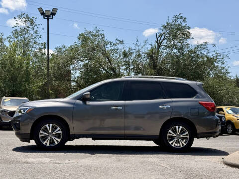 2019 Nissan Pathfinder S
