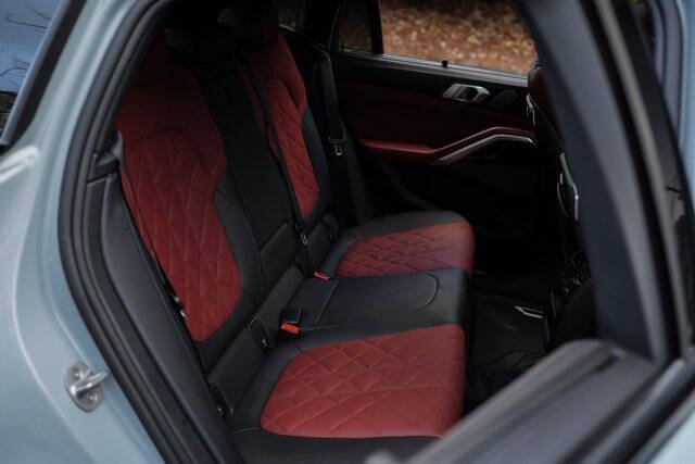 2024 BMW X6 xDrive40i