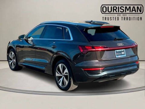 2024 Audi Q8 e-tron quattro Premium Plus