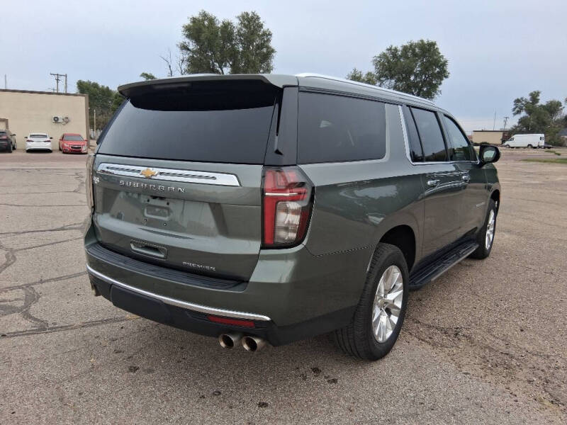 2023 Chevrolet Suburban Premier