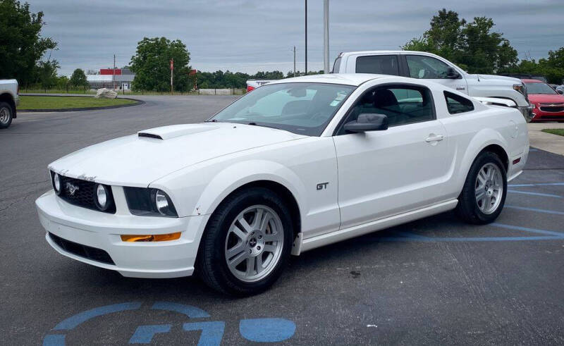 2007 Ford Mustang GT Deluxe
