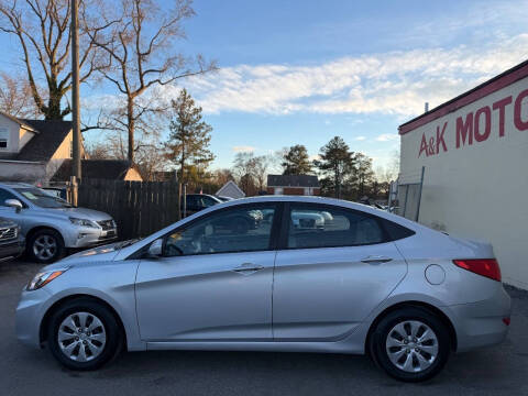 2017 Hyundai Accent SE