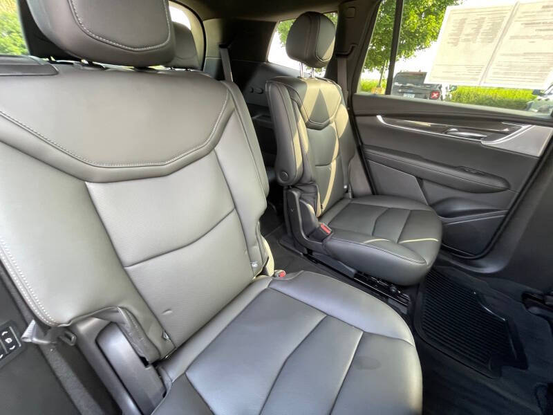 2023 Cadillac XT6 Sport