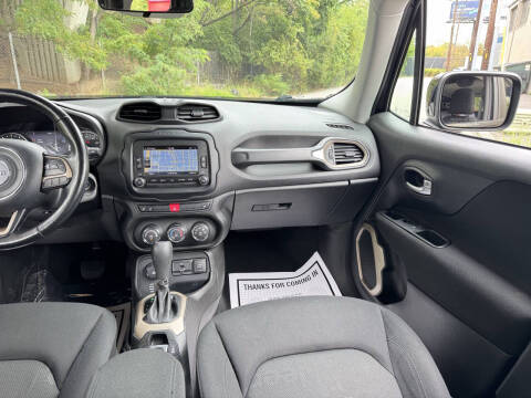 2017 Jeep Renegade Latitude