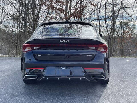 2022 Kia K5