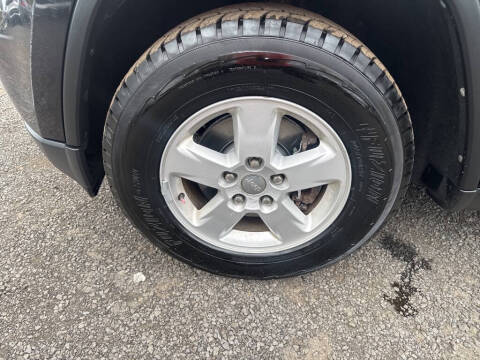 2012 Jeep Grand Cherokee Laredo