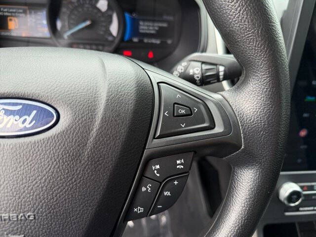 2024 Ford Edge SE