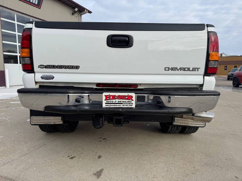 2002 Chevrolet Silverado 3500 LS