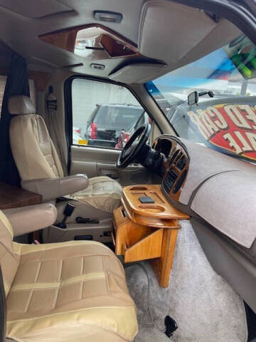 1999 Ford E-Series E-150