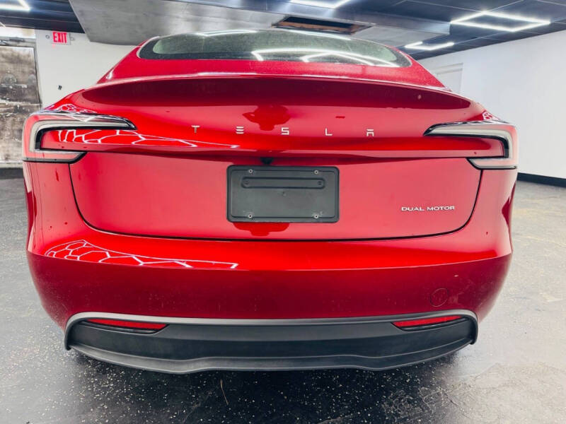 2025 Tesla Model 3 Long Range