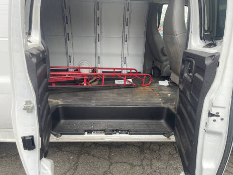 2019 Chevrolet Express 2500