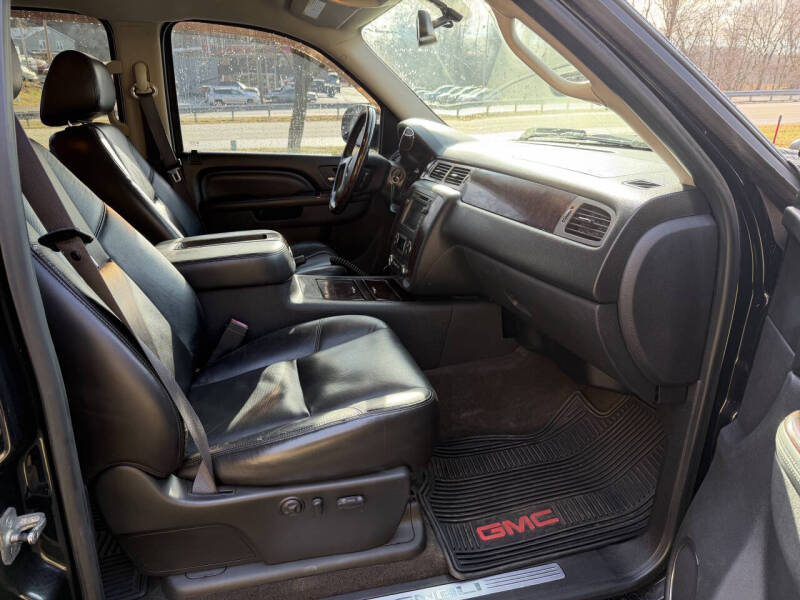 2011 GMC Sierra 2500HD Denali