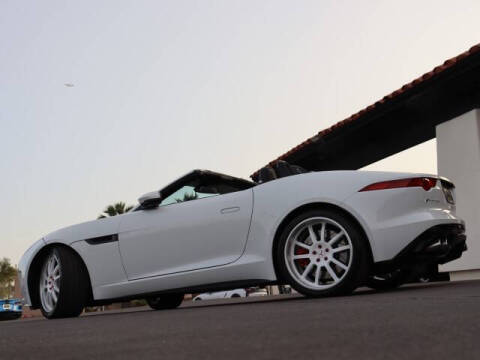2014 Jaguar F-TYPE V8 S