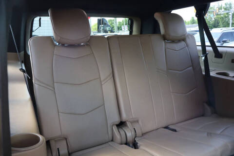 2018 Cadillac Escalade ESV Platinum