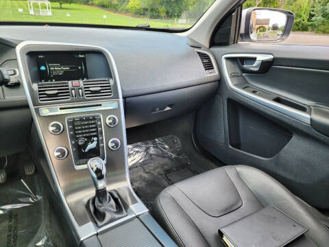 2016 Volvo XC60 T5 Premier