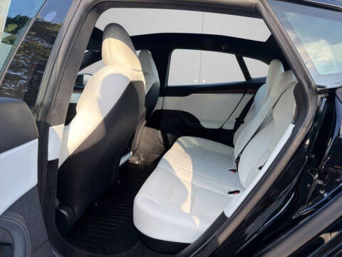 2022 Tesla Model S