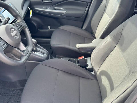 2025 Nissan Kicks Play S