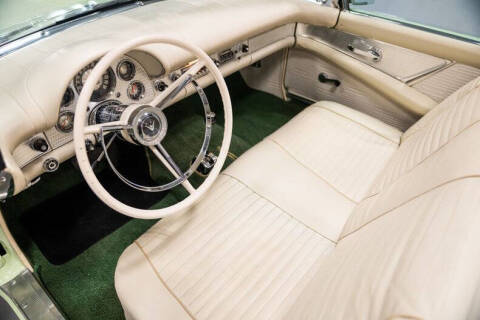 1957 Ford Thunderbird