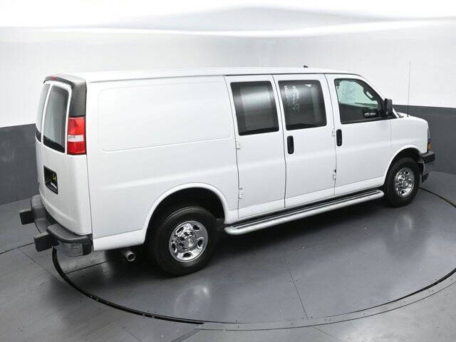 2024 Chevrolet Express 2500