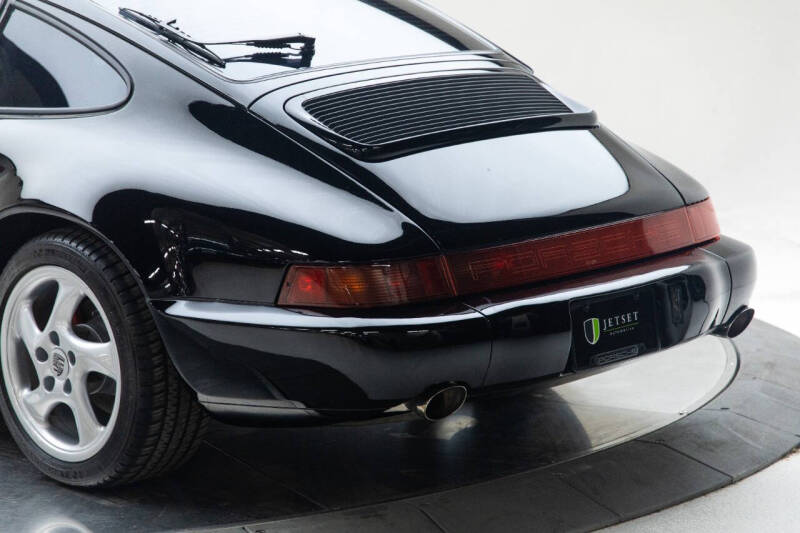 1991 Porsche 911 Carrera 2