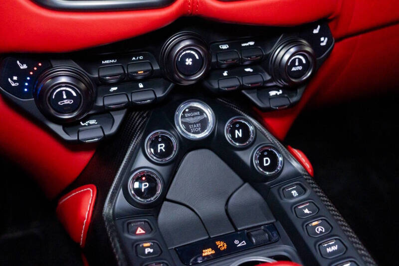 2019 Aston Martin Vantage