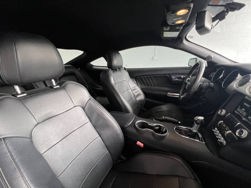 2015 Ford Mustang