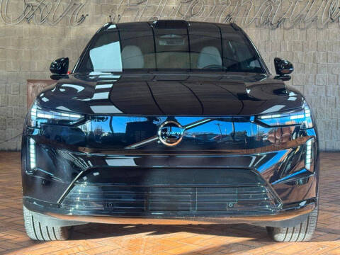 2025 Volvo EX90 Twin Plus 7P