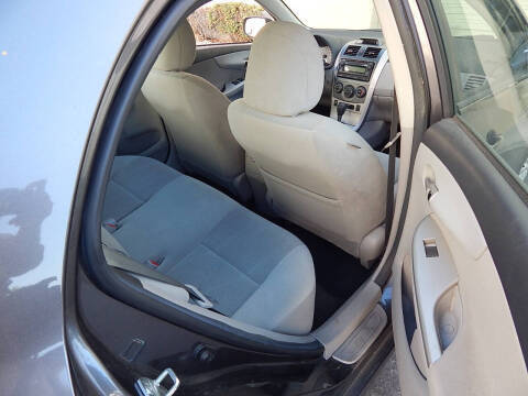 2012 Toyota Corolla LE