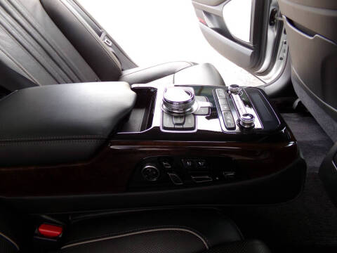 2017 Genesis G90 5.0 Ultimate