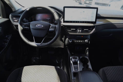 2023 Ford Escape Hybrid Active