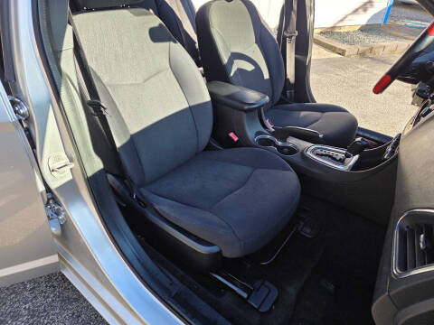 2012 Chrysler 200 LX