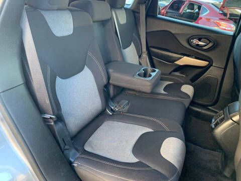 2018 Jeep Cherokee Latitude