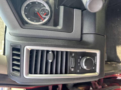 2014 RAM 1500 SLT