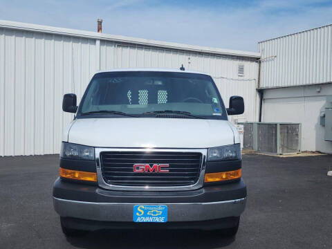 2025 GMC Savana 2500