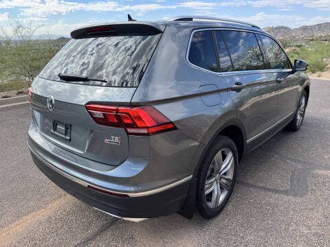 2018 Volkswagen Tiguan 2.0T SEL Premium 4Motion