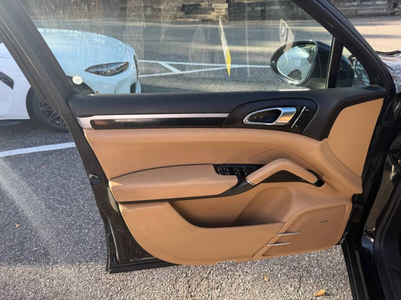 2017 Porsche Cayenne S