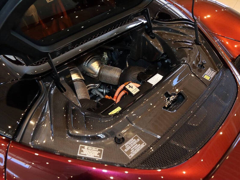 2023 Ferrari 296 GTS