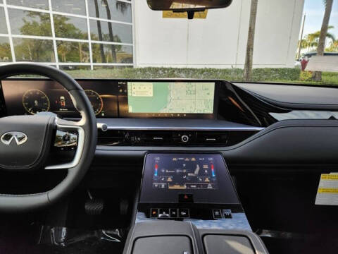 2025 Infiniti QX80 Sensory