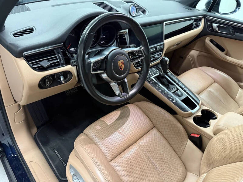 2019 Porsche Macan