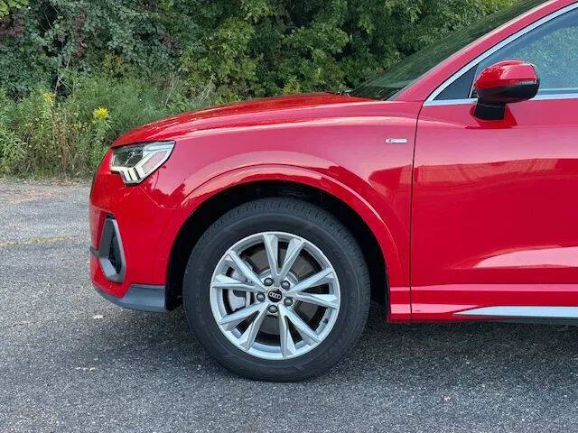 2024 Audi Q3 quattro S line Premium 45 TFSI