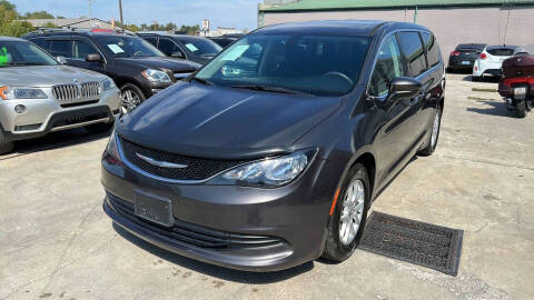 2017 Chrysler Pacifica Touring