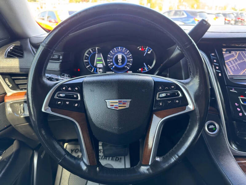 2018 Cadillac Escalade ESV Luxury