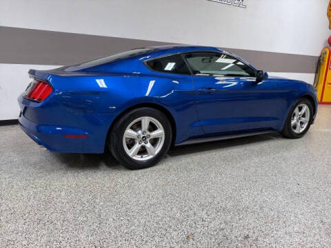 2017 Ford Mustang V6